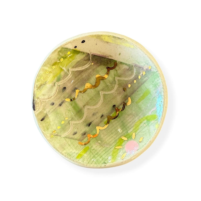 Petite Dish 8