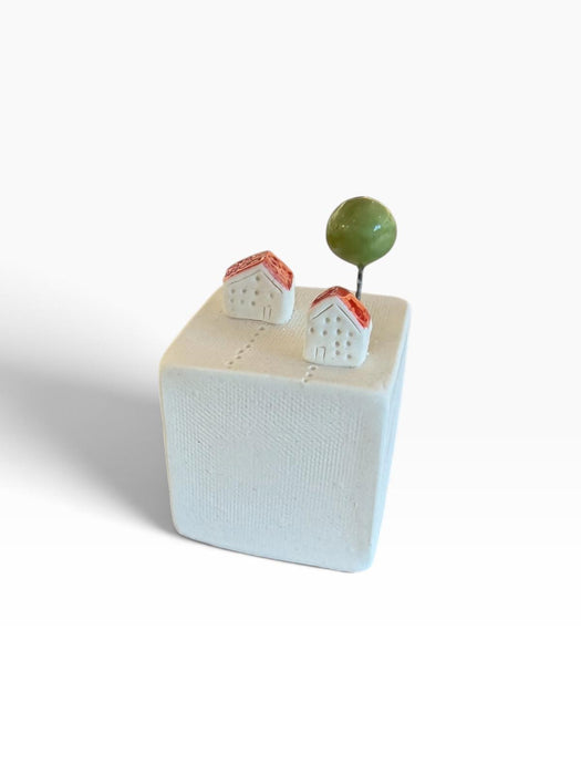 Cube with village 2